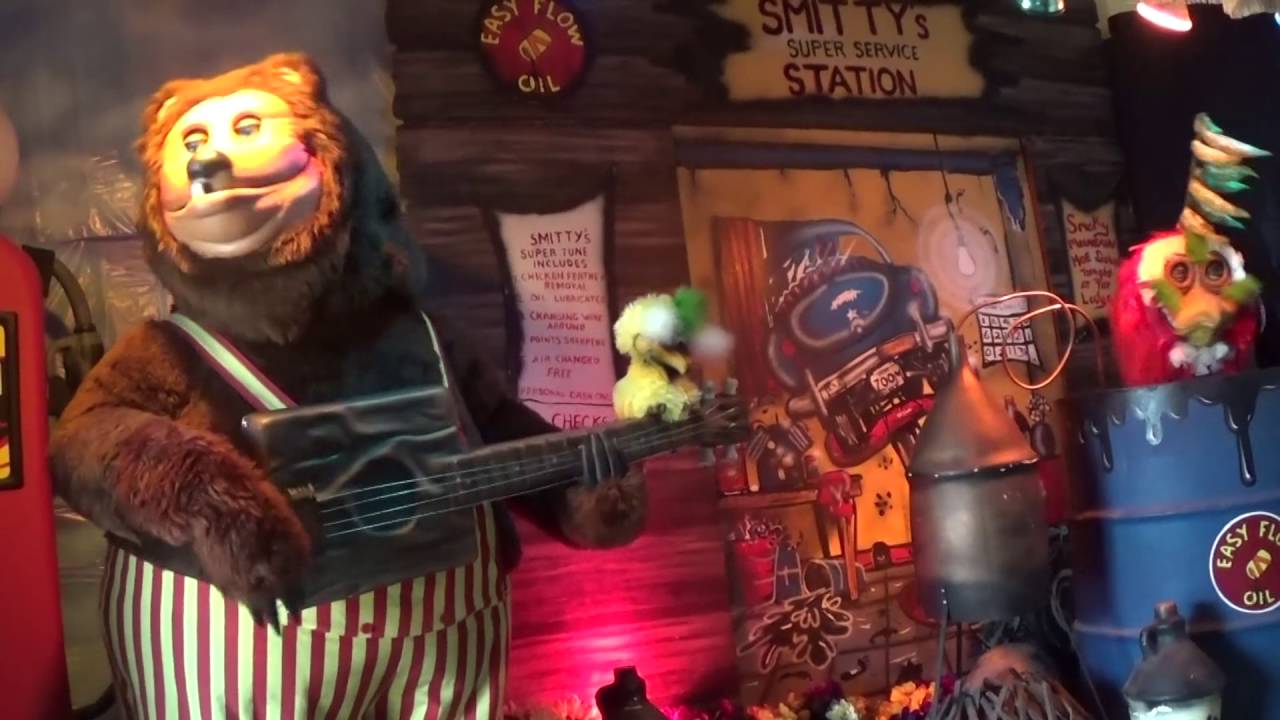 Trivia Night "Blinded Me With Science"- Billy Bob and Looney Bird