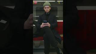 Apple Reportedly Planning to Drop Chat Support for Customers on X, YouTube #gadgets360 #short screenshot 3