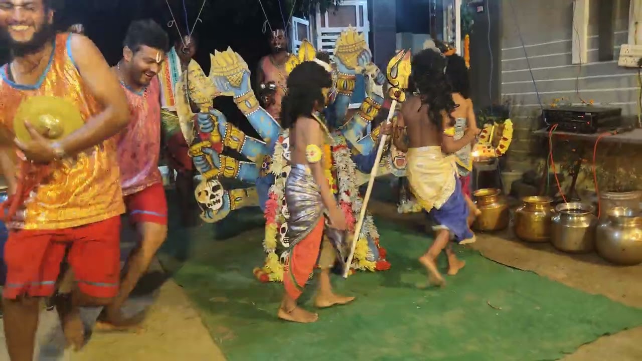 Vasamsetti ramakrishna guruvu kola sambaram Vella cell 📱 9573639444/9030206434