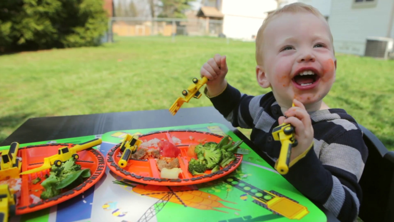 The Construction Utensils - Why end playtime at mealtime?!