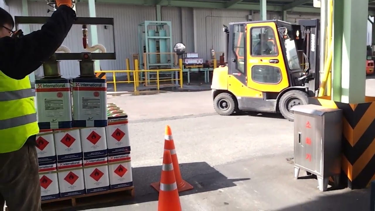 방폭 ex 페인트통2개동시이송 적재 (주)키스트이엔지 진공흡착기 www.kesteng.com 문의전화 02-3412-8268 paint can