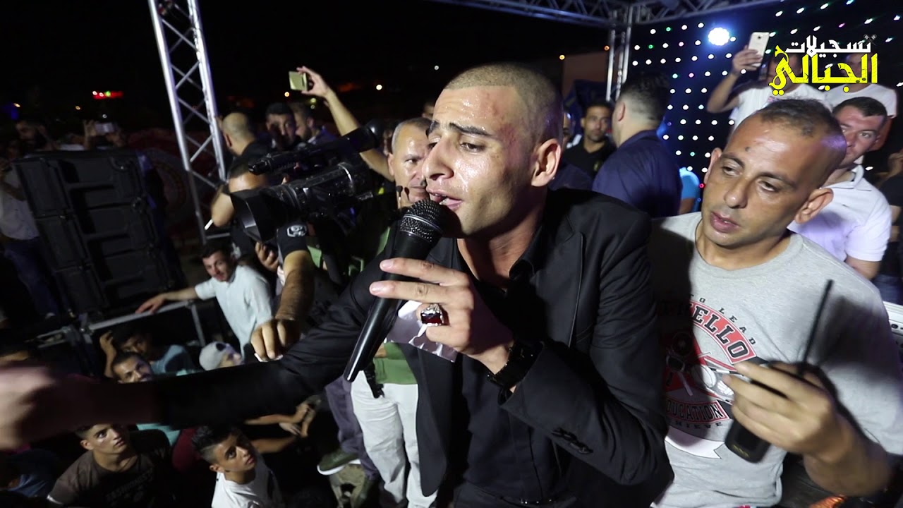 الفنان ايمن السبعاوي دحية حريقا مع عرض الالعاب النارية سهرة العريس عبد الله فقها  T.Aljabaly2018