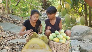 Healthy Yummy Ripe mango and Durian delicious with my brother for jungle food