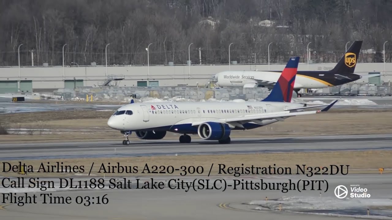 Plane spotting at Pittsburgh PT2