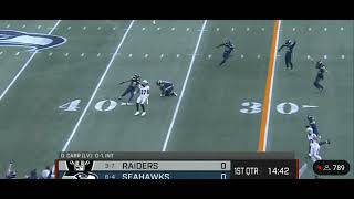 Derek Carr throws an int on the first play 🤦 vs Seahawks