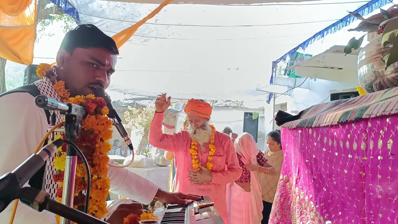 एक दिन बो भोले भंडारी बनकर ब्रज की नारी बृंदावन आ गए है सिंगर - जयदीप मिश्रा 9336563851