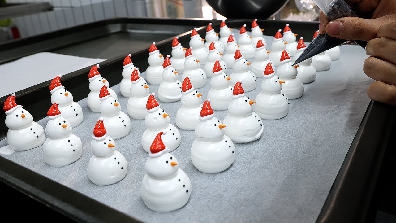 초콜릿 크리스마스 트리와 귀여운 눈사람 머랭쿠키 / chocolate christmas tree and snowman meringue cookies