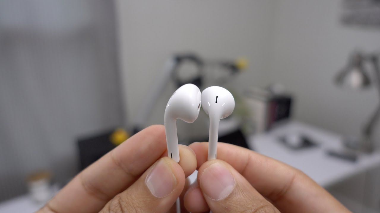 strubehoved Jobtilbud innovation Hands-on: How the new Lightning EarPods compare to the old 3.5mm EarPods  [Video] - 9to5Mac