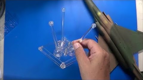 Flight Pose Model Display Stand Review and Build