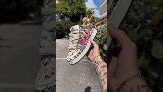 This video is in real time #shoes #kicks #custom #kizo #sneakerhead