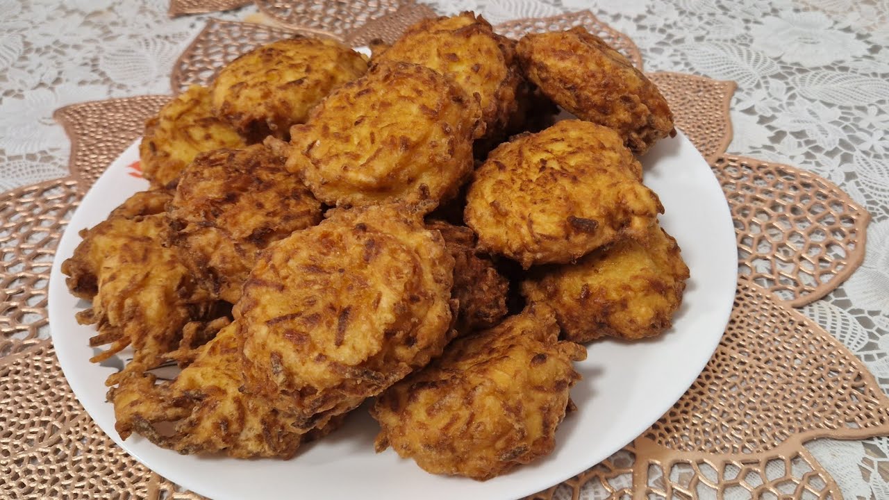 Tocinei de la bunica – rețetă tradițională moldovenească din cartofi rași