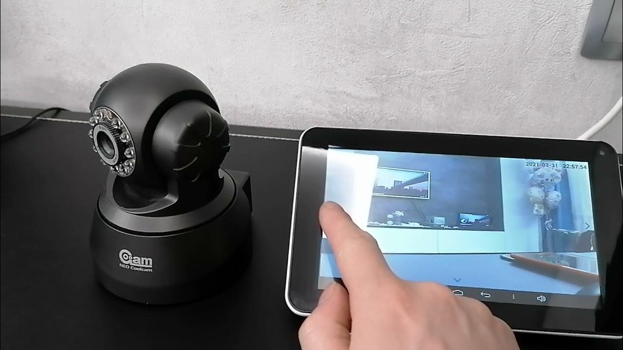Камера наблюдения с планшетом. Машинка с камерой наблюдать через планшет. Камера через планшет