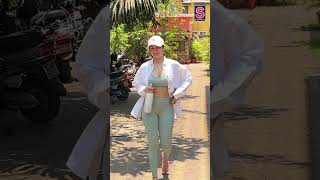 Malaika Arora Looks Fit n Fab As She Is SPOTTED Post Yoga Session! | WATCH