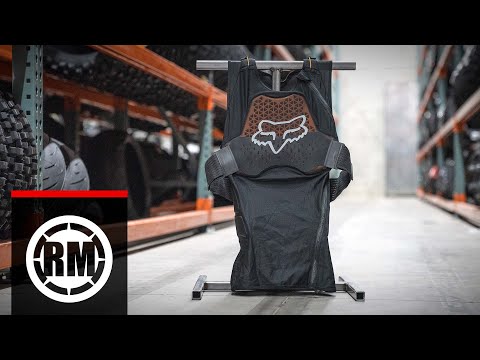 Fox Racing Baseframe Pro D3O Motocross Vest Roost Guard - YouTube