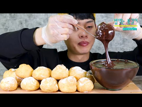 Видео: Mocha соустай Profiteroles