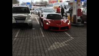 Ferrari LaFerrari in winter !