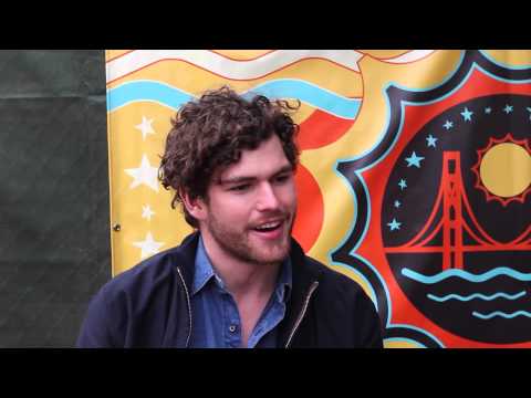 B-Sides On-Air: Vance Joy Interview At Outside Lands 2014 - Talks Metallica, Blink-182 + More