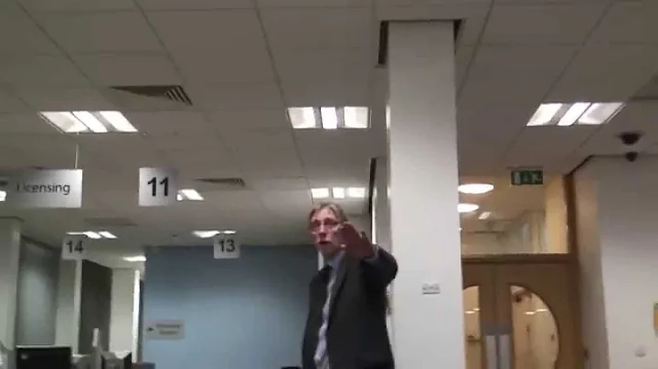 MP George Howarth threatens to call Police on cons...