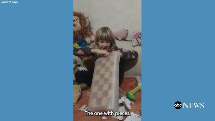 Ukrainian Girl Gifted Chess Set As Part Of Online Initiative