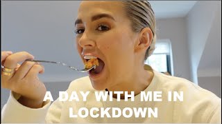 A DAY WITH ME IN LOCKDOWN | VLOG | MOLLYMAE