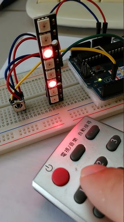 ARDUINO+電視遙控器控制 WS2812 發光 - YouTube