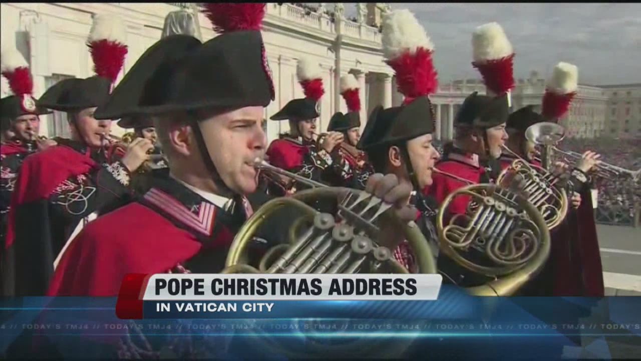 Pope delivers message of peace in Vatican City