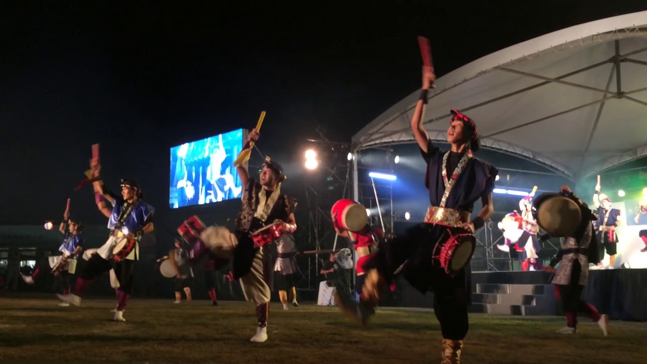 宜野座祭りLUCKと 創作芸団レキオスコラボ