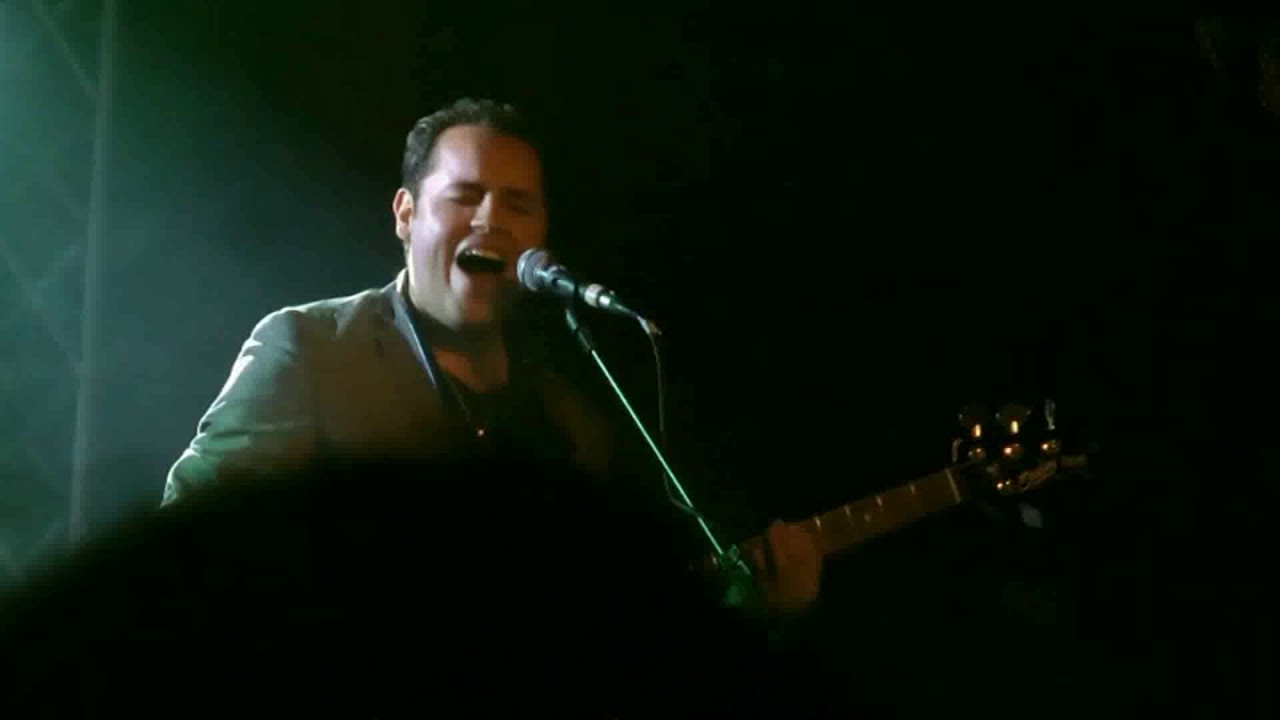 Guardianes del Amor de Arturo Rodríguez - Mamá Soltera "En Vivo" (Video Oficial)