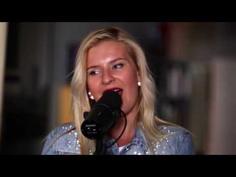 Susanna Aleksandra "Summer Nights" live at the Bowery Loft