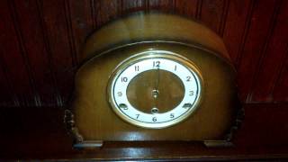 Vintage Bentima Westminster Chime Mantel Clock A very short clip of a vintage Bentima Westminster chime mantel clock striking 11pm. For sale on ebay; http://www.ebay.co.uk/itm/