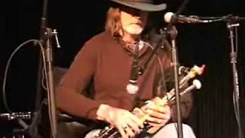 Paddy Keenan -"Paganini" of the Uilleann pipe.