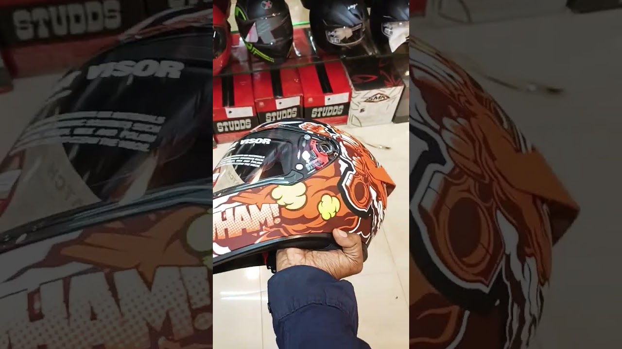 STUDDS thunder D10 Matta black N10 orange 