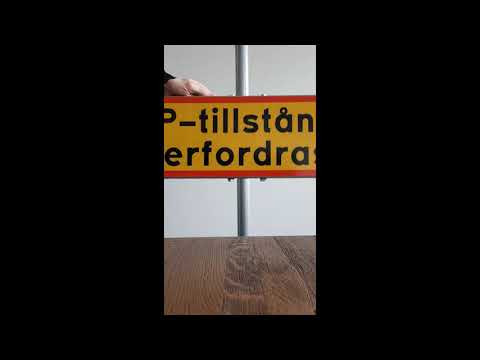 Skyltmontering med SH Klamma på rund stolpe - video from PPV