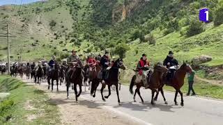 Сегодня Верхней Балкарии прошел конный переход  на лошадях .