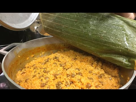 Puerto Rican Rice & Green Pigeon Peas | Arroz con Gandules