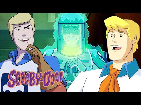 Fred siendo el hombre más inteligente con vida! | Scooby-Doo! | @GenWBLatino