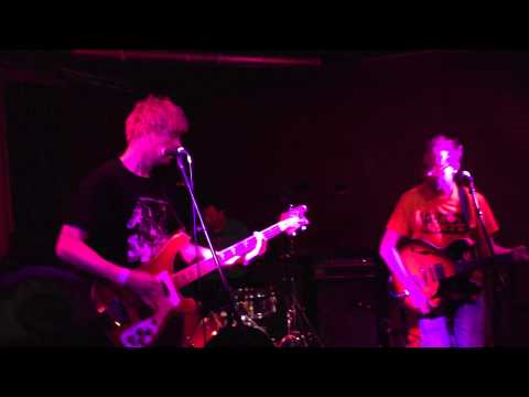 Terry Malts - Living With The Human Race - Live 2012-08-23 Thee Parkside SF