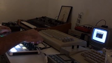 Jamming with Midines Wayfar and Beatstep Pro Arturia