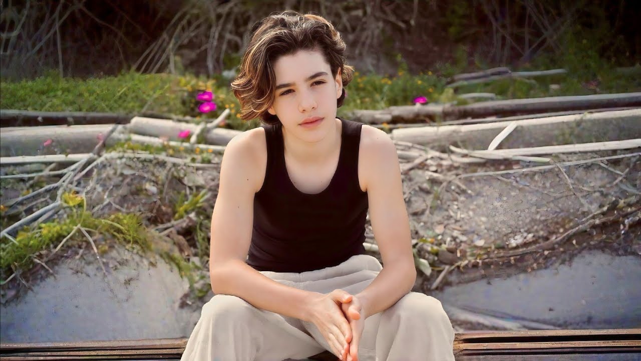 Super Gorgeous Youngest Actor/Model | A RIZZO | NEW - YouTube