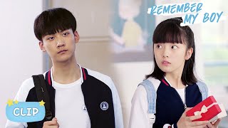 My Boy Got Jealous When I Received A Birthday Gift From Others ▶ Remember My Boy EP 05 Clip My Boy Got Jealous When I Received A Birthday Gift From Others ▶ Remember My Boy EP 05 Clip