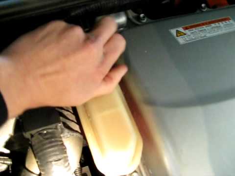 Why The 2004 2009 Toyota Prius Sets A P0a93 Trouble Code Torque News