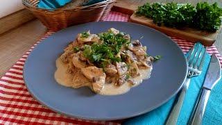 Фрикасе из курицы с грибами.
