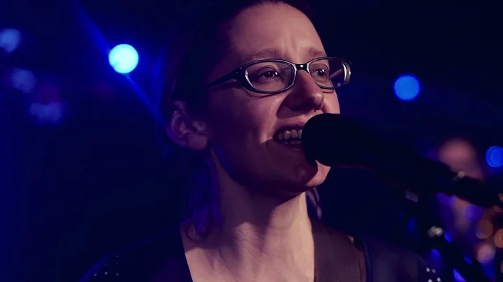 Dana Wylie  The Earth That You're Made Of