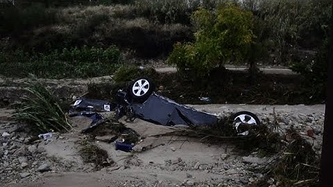 Espagne: au moins trois morts après des pluies torrentielles | AFP News