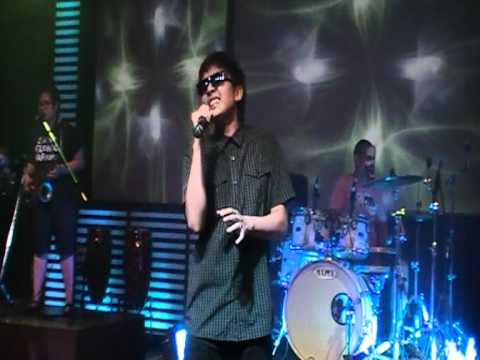 Fluke เธอคือดวงใจของฉัน120411@Route66