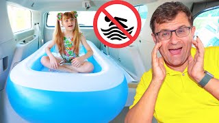 Diana and Oliver Inflatable Pool Adventure by Diana and Roma EN 955,553 views 2 months ago 32 minutes