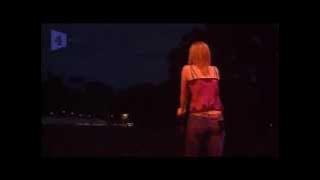 Dido - take my hand (live at the v festival 21-08-04)