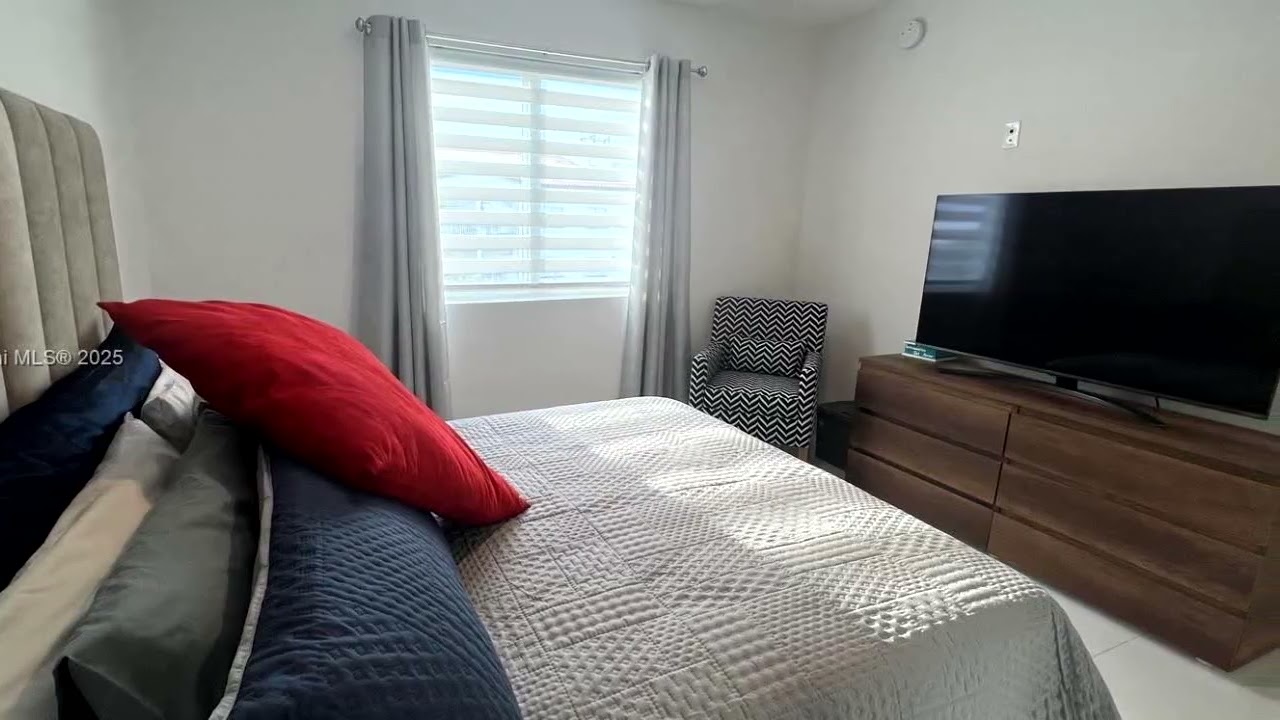 Residential for rent - 10950 NW 82nd St 420, Doral, FL 33178