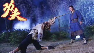 Kung Fu Movie! A useless youth encounters a kung fu old beggar and successfully stages a comeback!