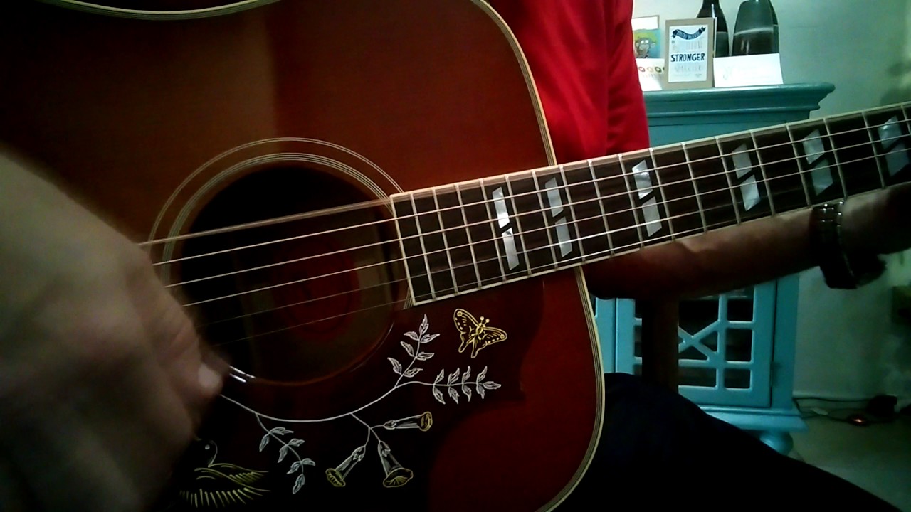 Chord Humming Gibson Hummingbird Vintage - D Chords - YouTube